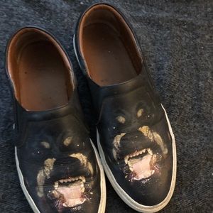 Authentic Givenchy rottweiler sneakers